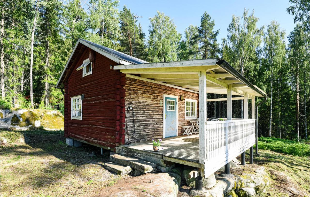 1 Bedroom Awesome Home In Amotfors Bagian luar foto