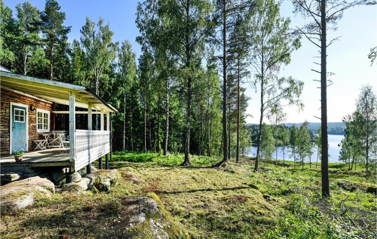 1 Bedroom Awesome Home In Amotfors Bagian luar foto